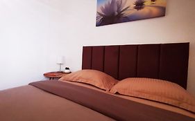 Nice&economic Studio